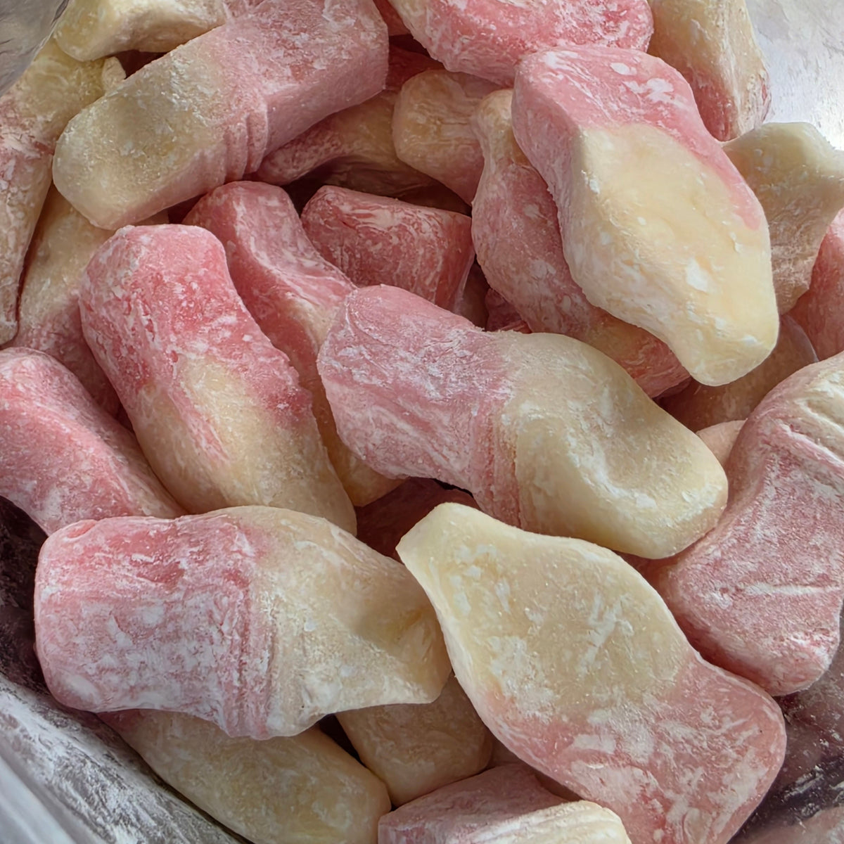 Strawberry Milkshake Bottles 500g -  Resealable Bag, Pick and Mix Sweets, Bulk, Party Bags, Candy Gifts
