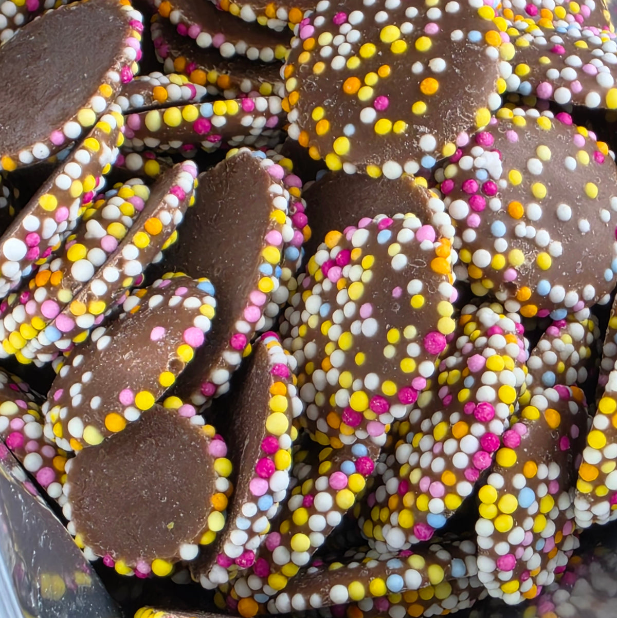 Chocolate Jazzies 500g -  Resealable Bag, Pick and Mix Sweets, Bulk, Party Bags, Candy Gifts