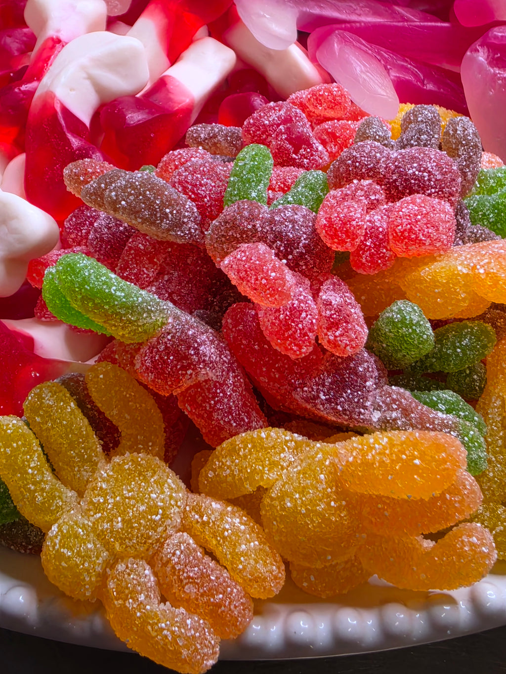 Halloween Sweet Mix 500g | Fizzy & Gummy Party Sweets - Resealable Bag, Pick and Mix Sweets, Bulk, Party Bags, Candy, Gifts
