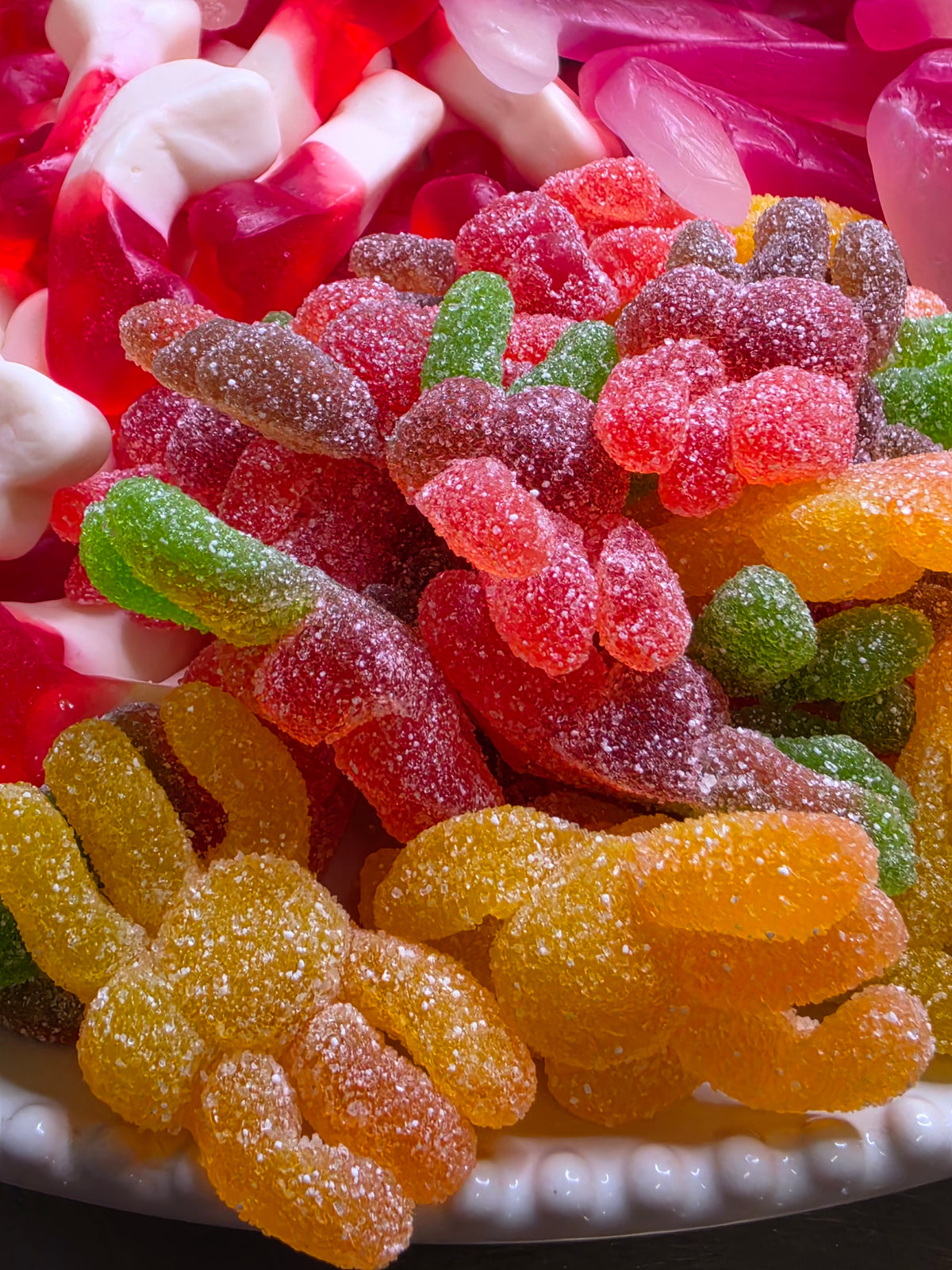 Halloween Sweet Mix 500g | Fizzy & Gummy Party Sweets - Resealable Bag, Pick and Mix Sweets, Bulk, Party Bags, Candy, Gifts