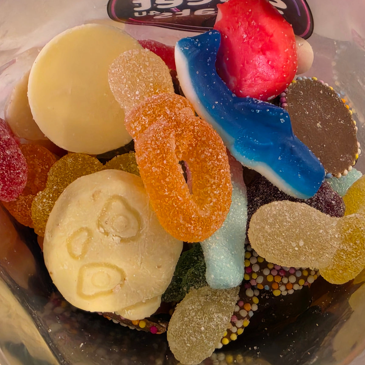 Gummy, Chocolate & Fizzy Sweet Mix 500g -  Resealable Bag, Pick and Mix Sweets, Bulk, Party Bags, Candy Gifts