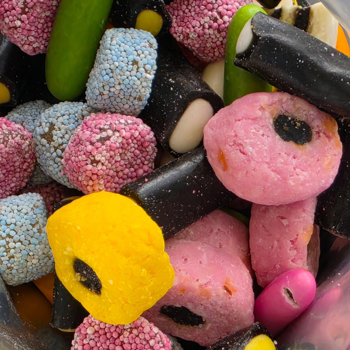 Mixed Liquorice Sweets 1kg -  Resealable Bag, Pick and Mix Sweets, Bulk, Party Bags, Candy Gifts