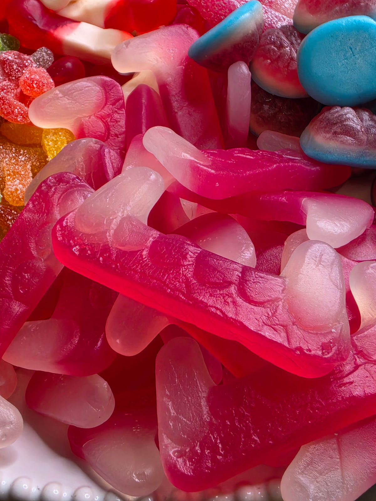 Halloween Sweet Mix 500g | Fizzy & Gummy Party Sweets - Resealable Bag, Pick and Mix Sweets, Bulk, Party Bags, Candy, Gifts