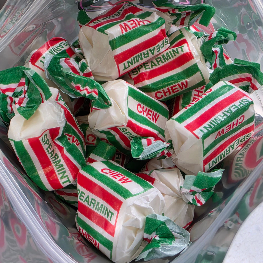 Spearmint Chews 500g -  Resealable Bag, Pick and Mix Sweets, Bulk, Party Bags, Candy Gifts